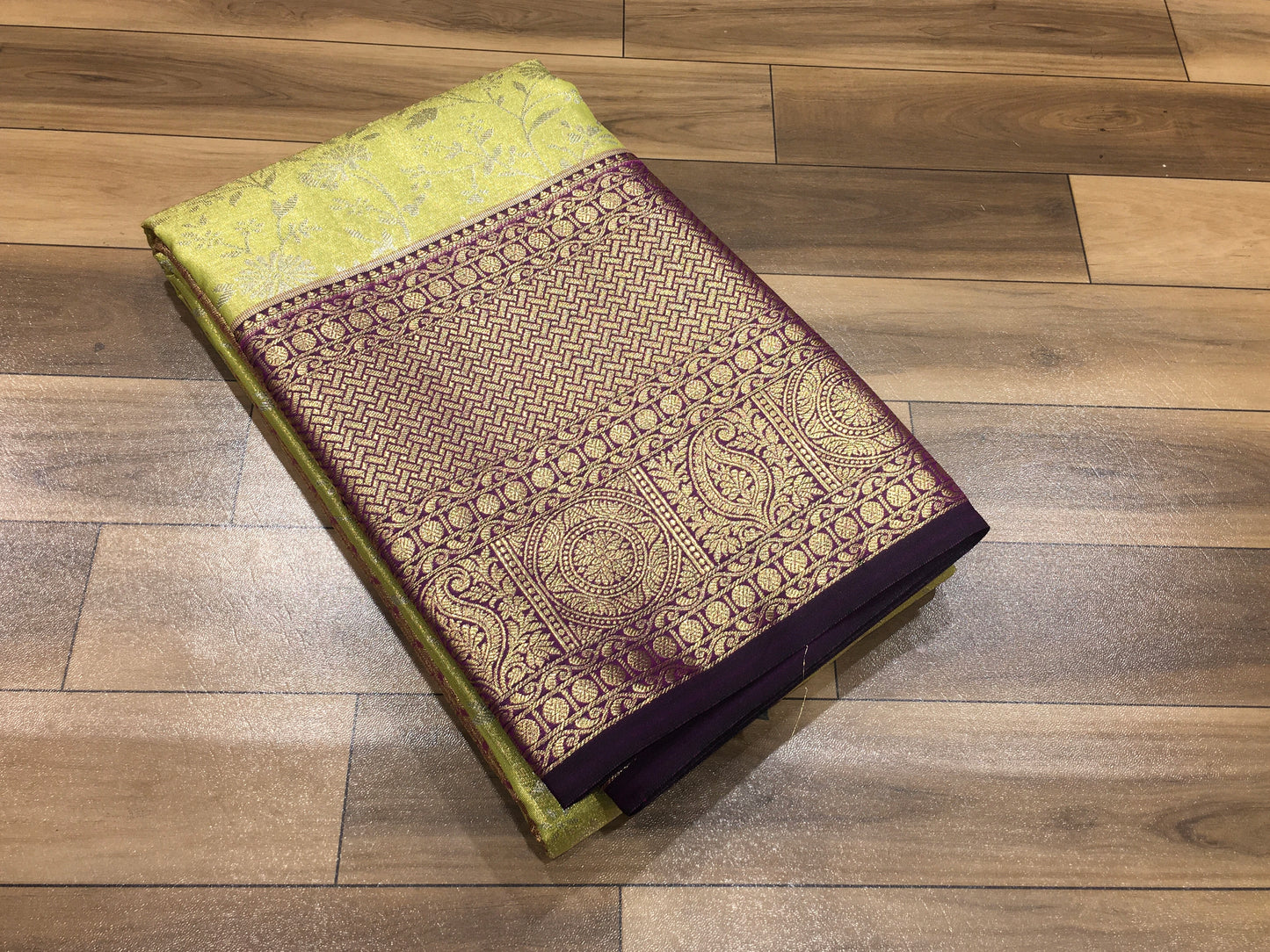 Semi Kanchipuram Tissue Saree