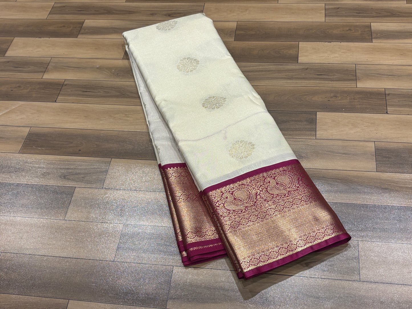 Semi Kanchipuram silk saree