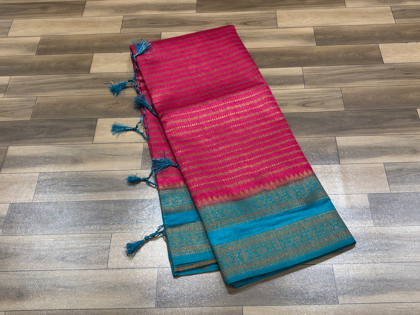 Dola Silk Saree