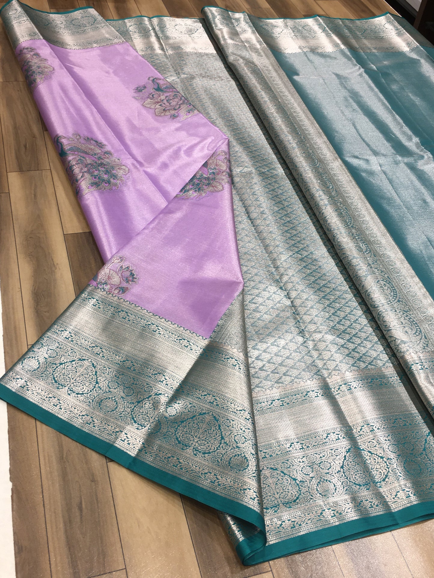 Semi Kanchipuram Tissue Saree