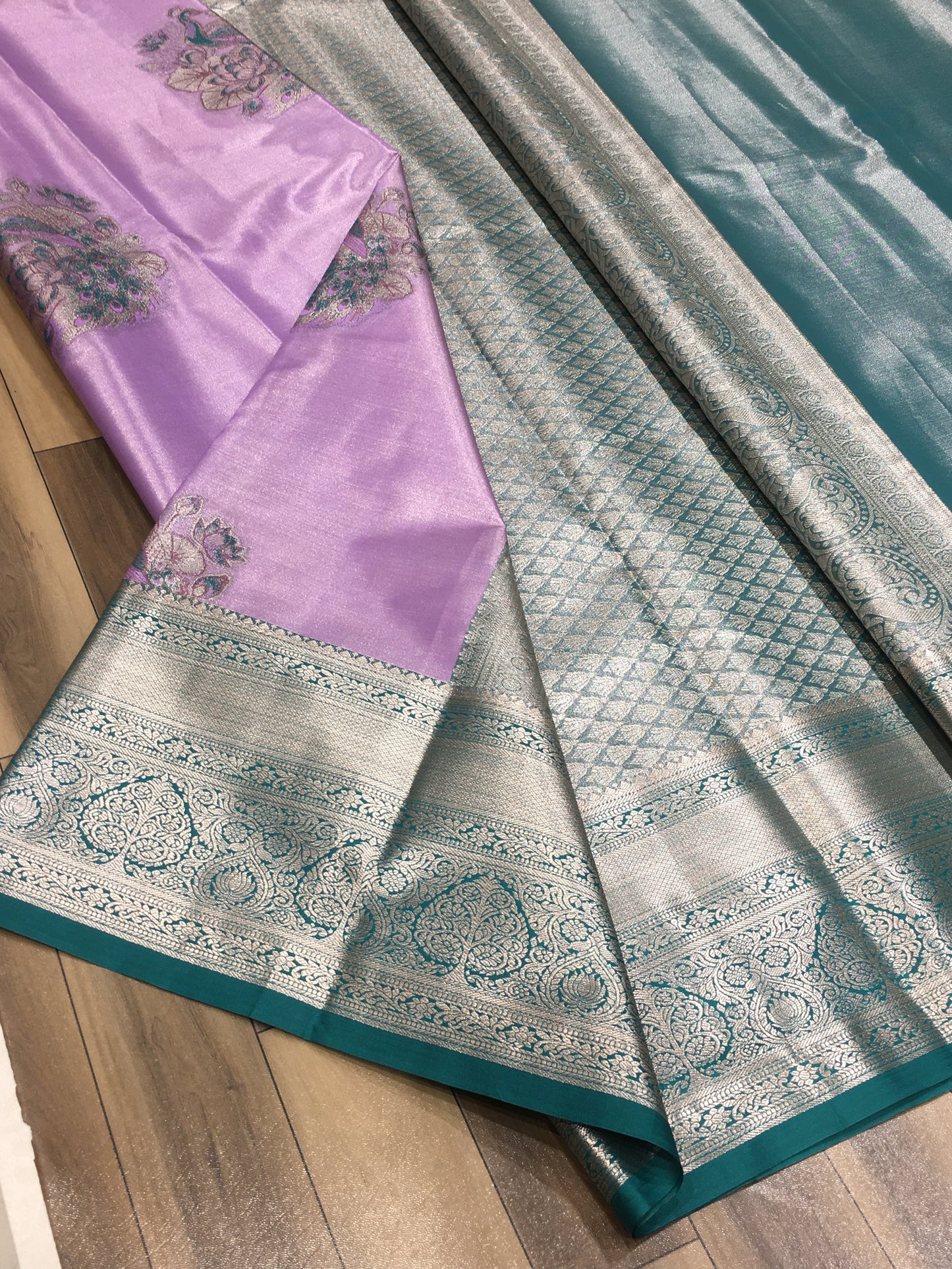 Semi Kanchipuram Tissue Saree