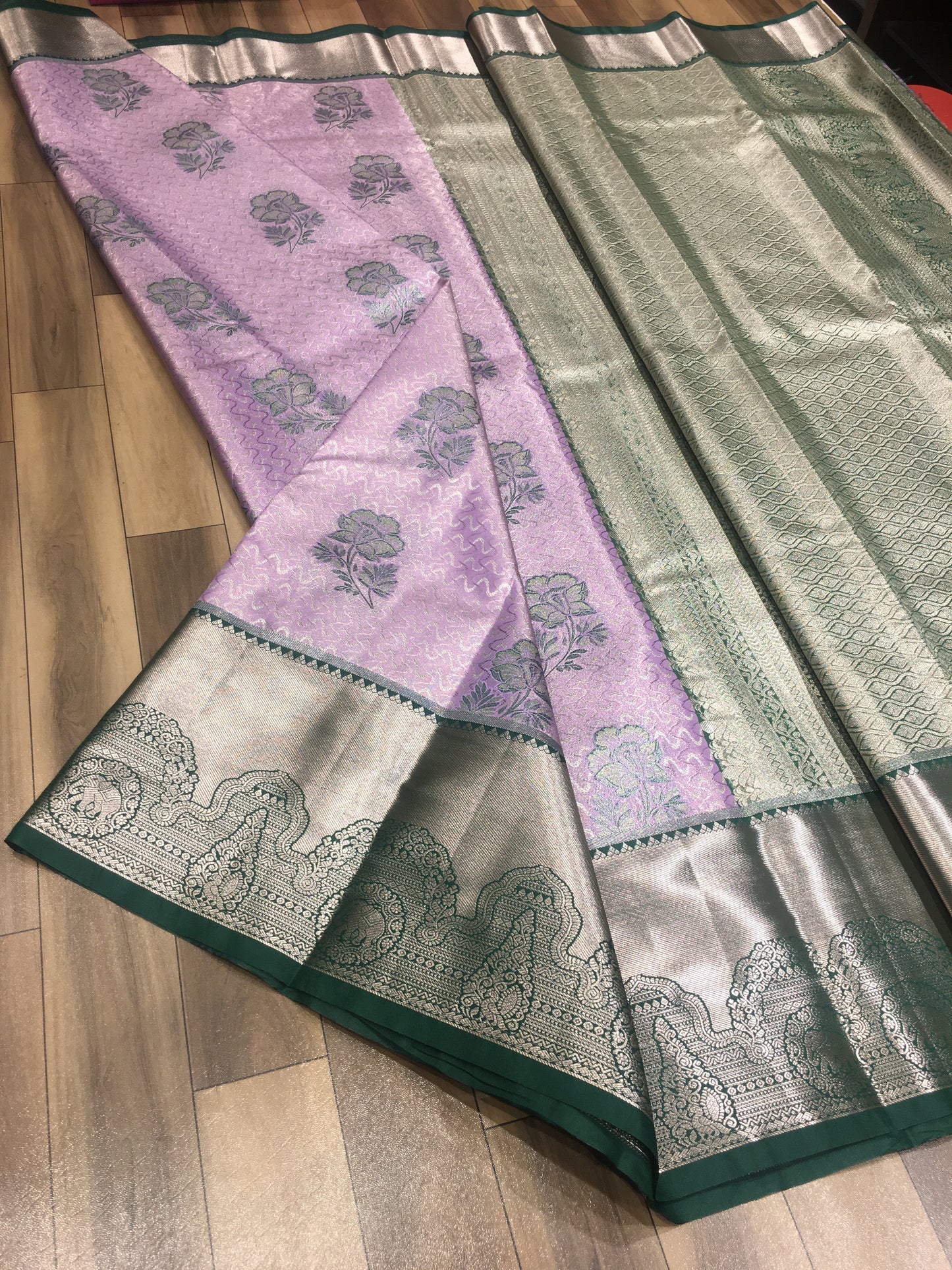 Semi Kanchipuram Tissue Saree