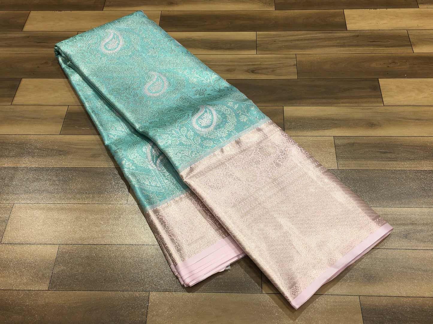 Semi Kanchipuram Tissue Saree