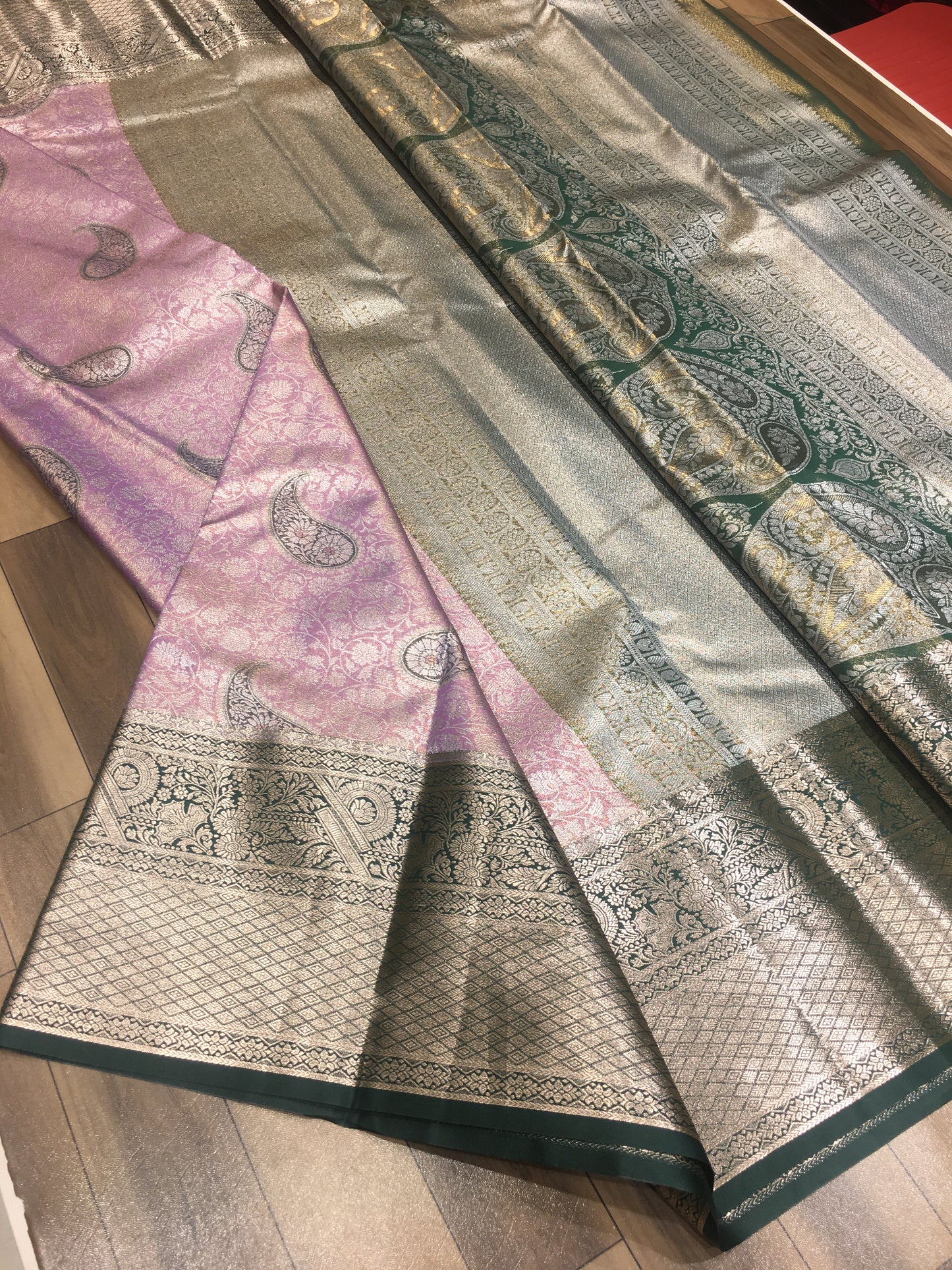 Semi Kanchipuram Tissue Saree