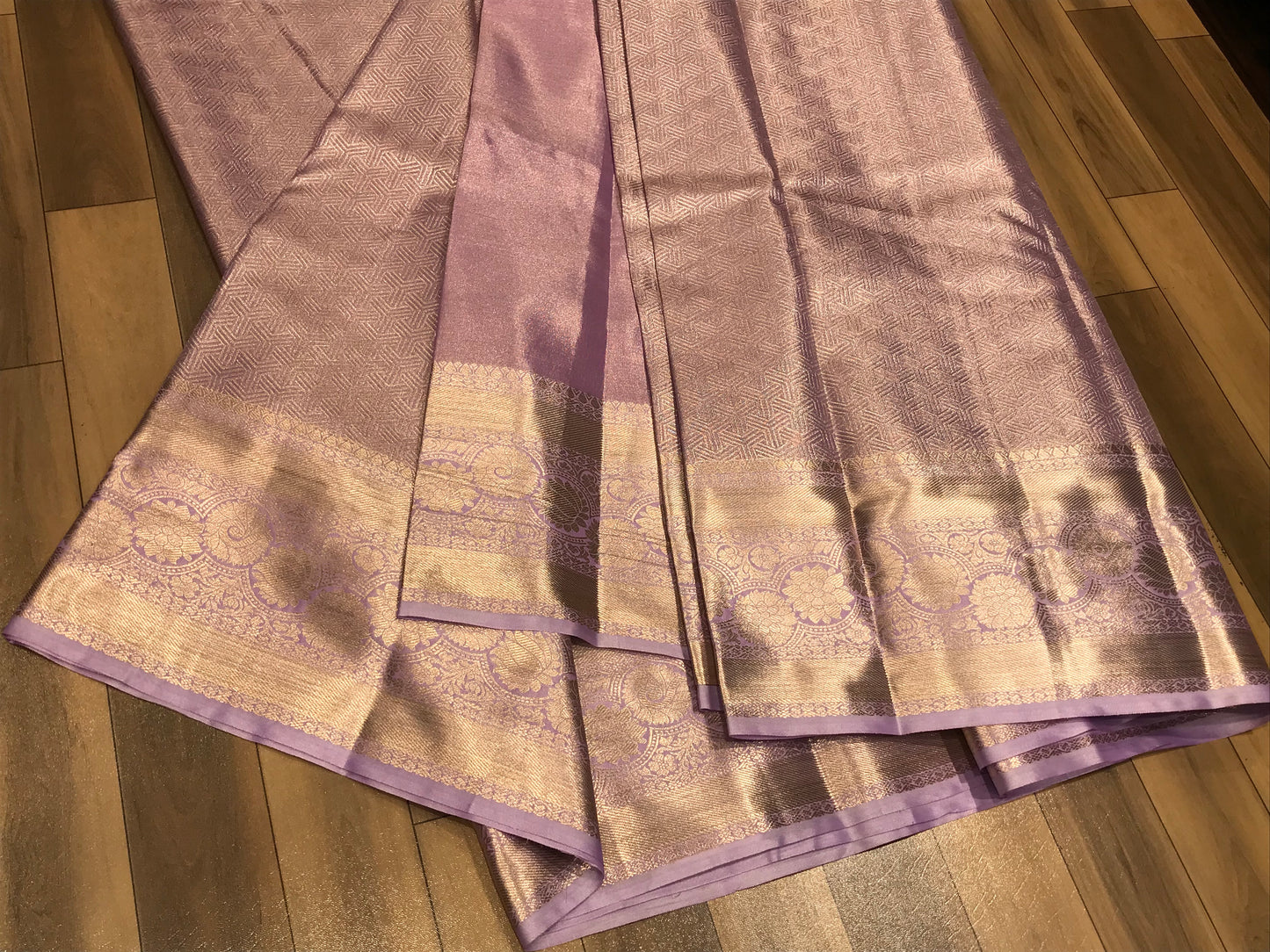 Semi Kanchipuram Tissue Saree