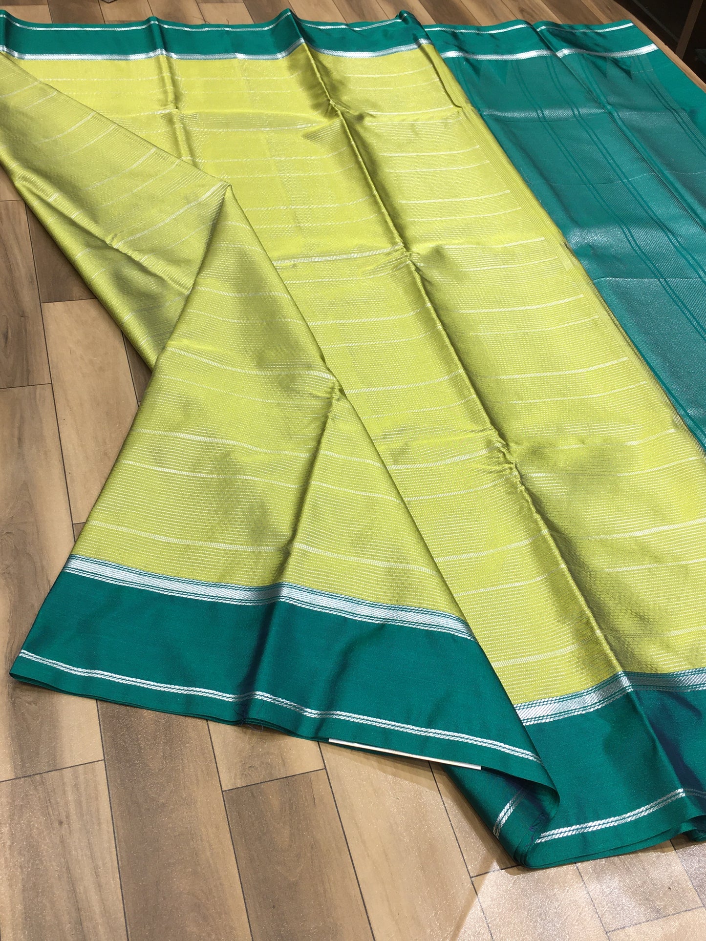 Semi Kanchipuram silk saree