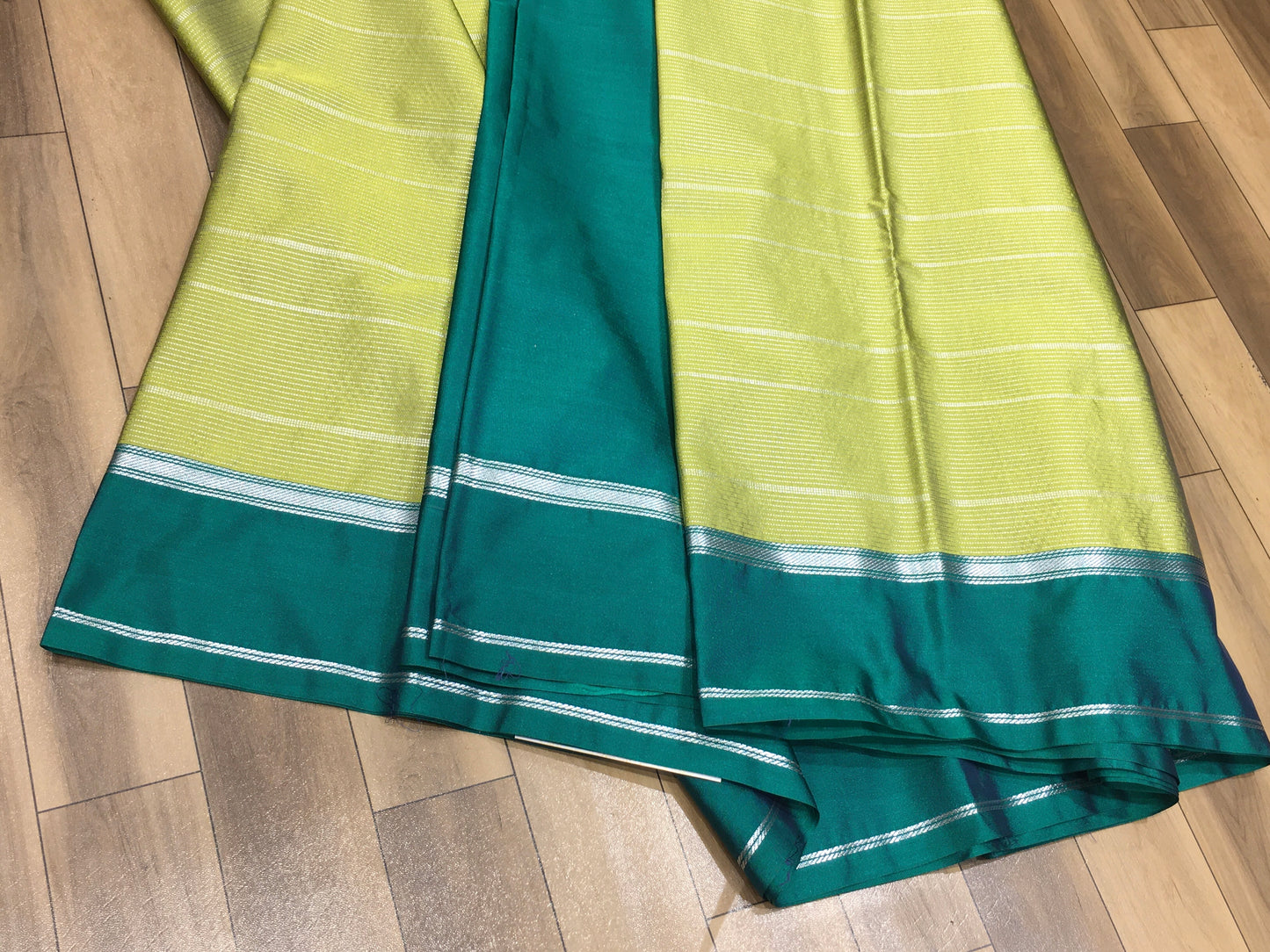 Semi Kanchipuram silk saree