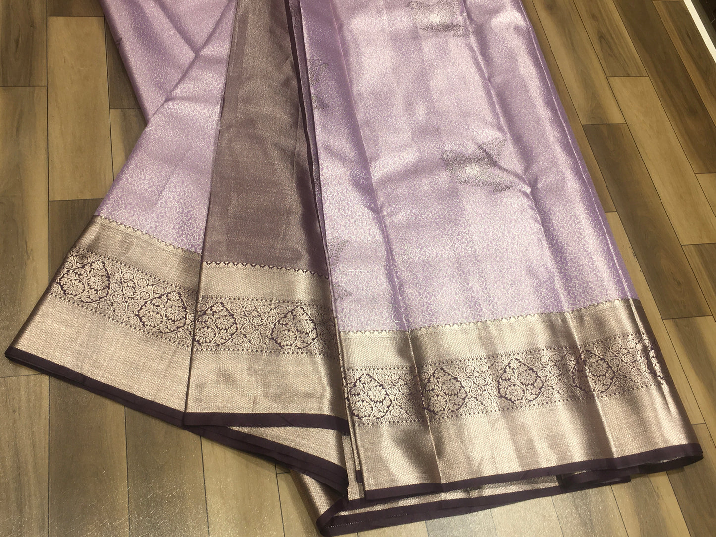 Semi Kanchipuram Tissue Saree