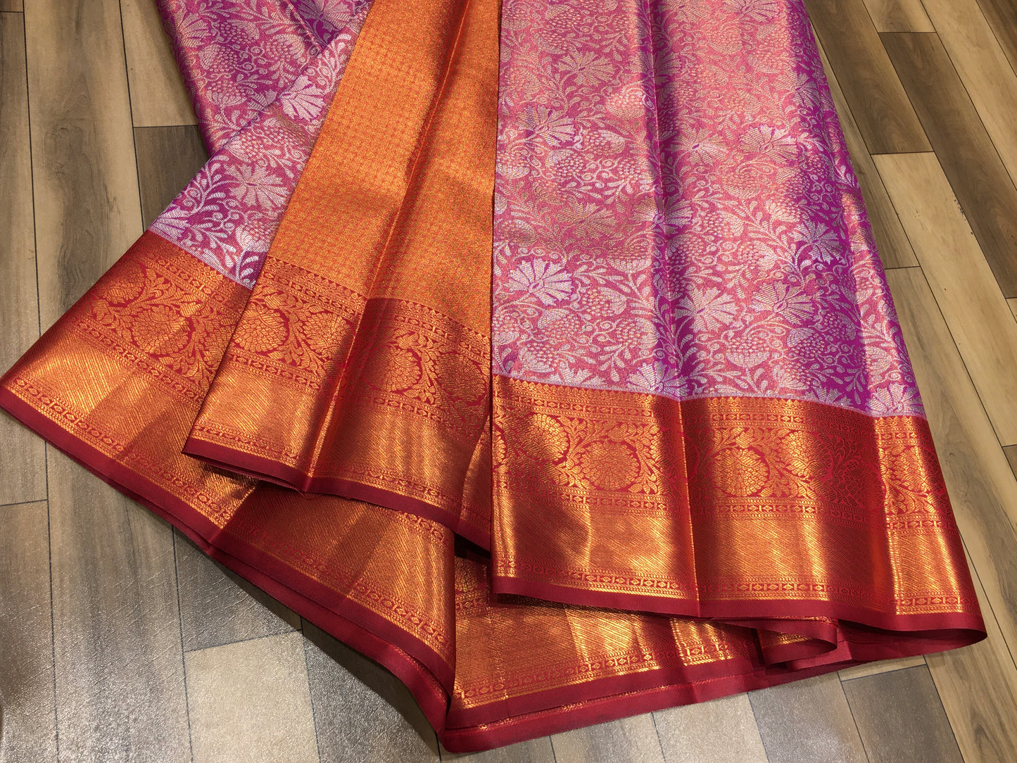 Semi Kanchipuram Tissue Saree