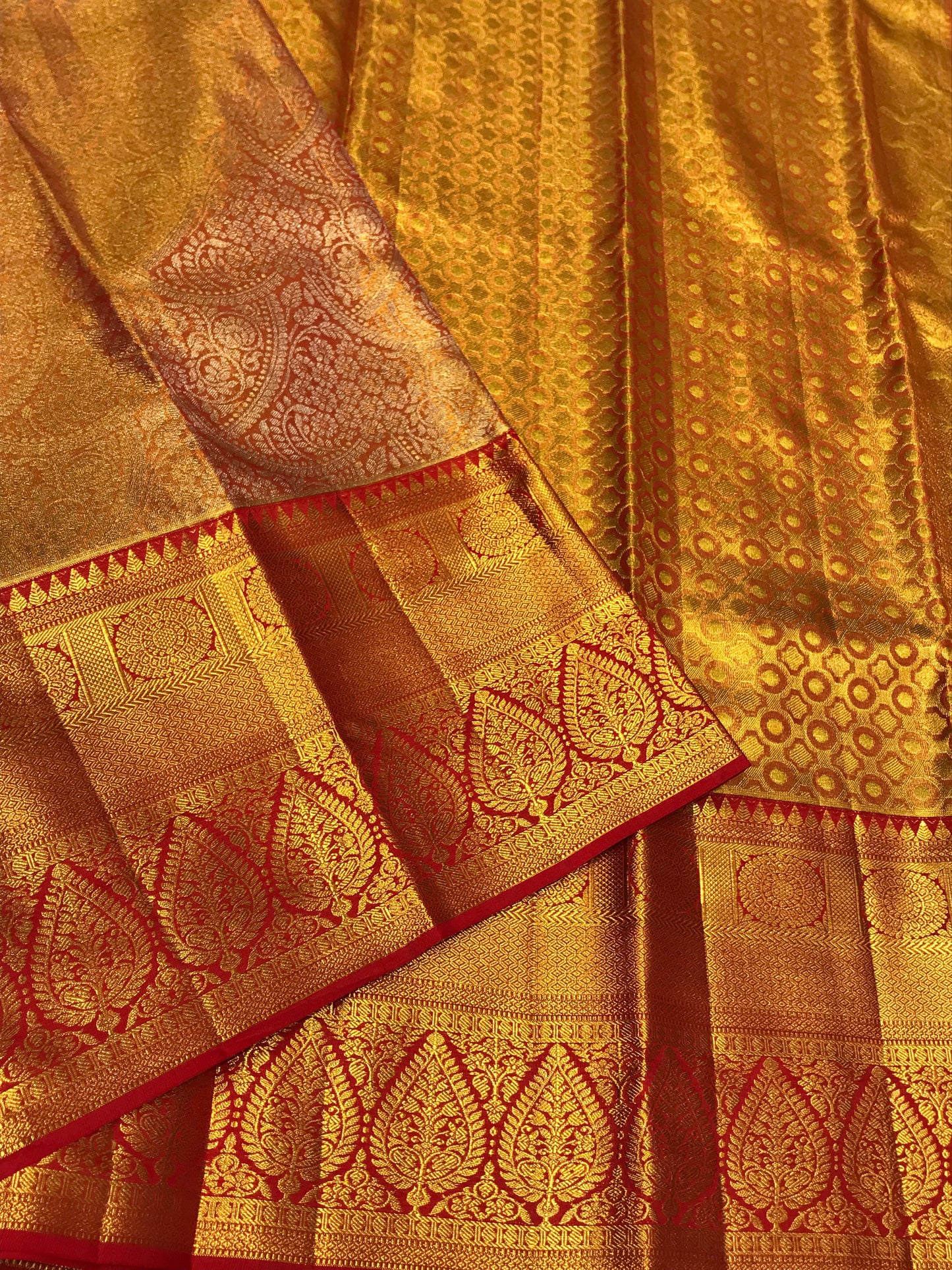 Pure Kanchipuram Tissue Silk Saree