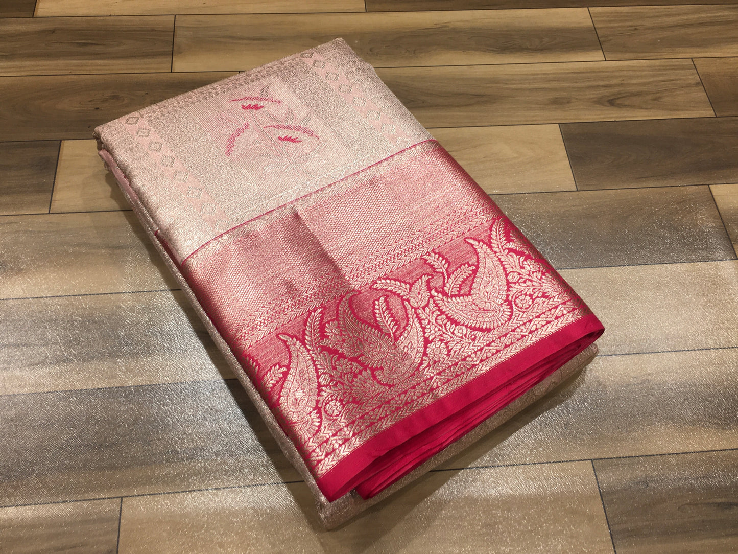 Semi Kanchipuram Tissue Saree