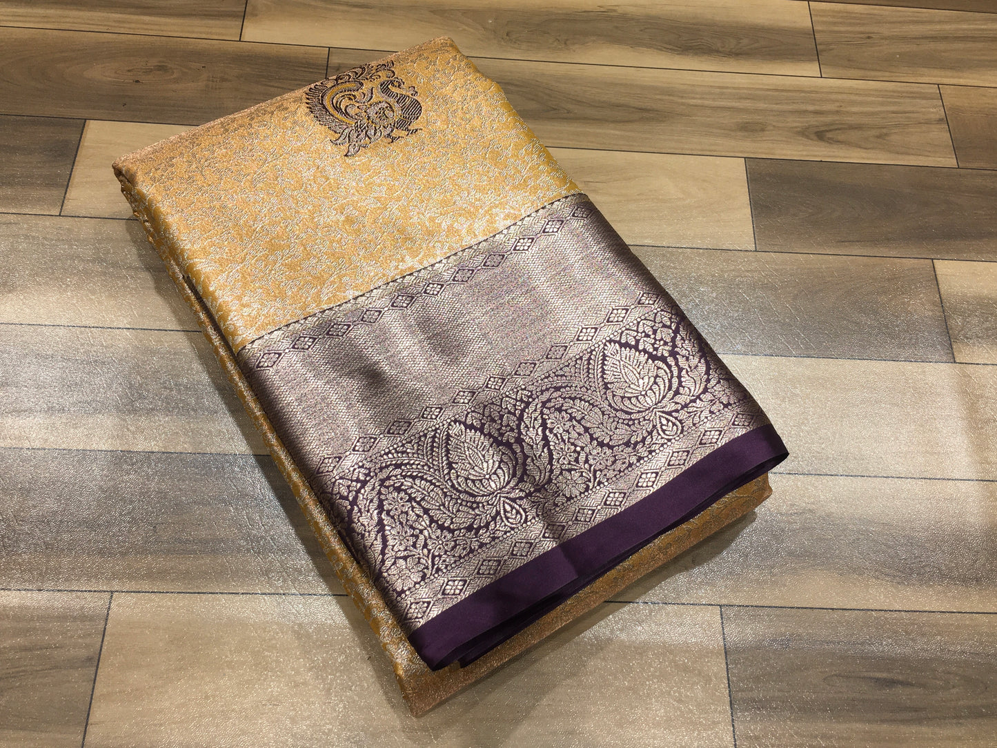 Semi Kanchipuram Tissue Saree