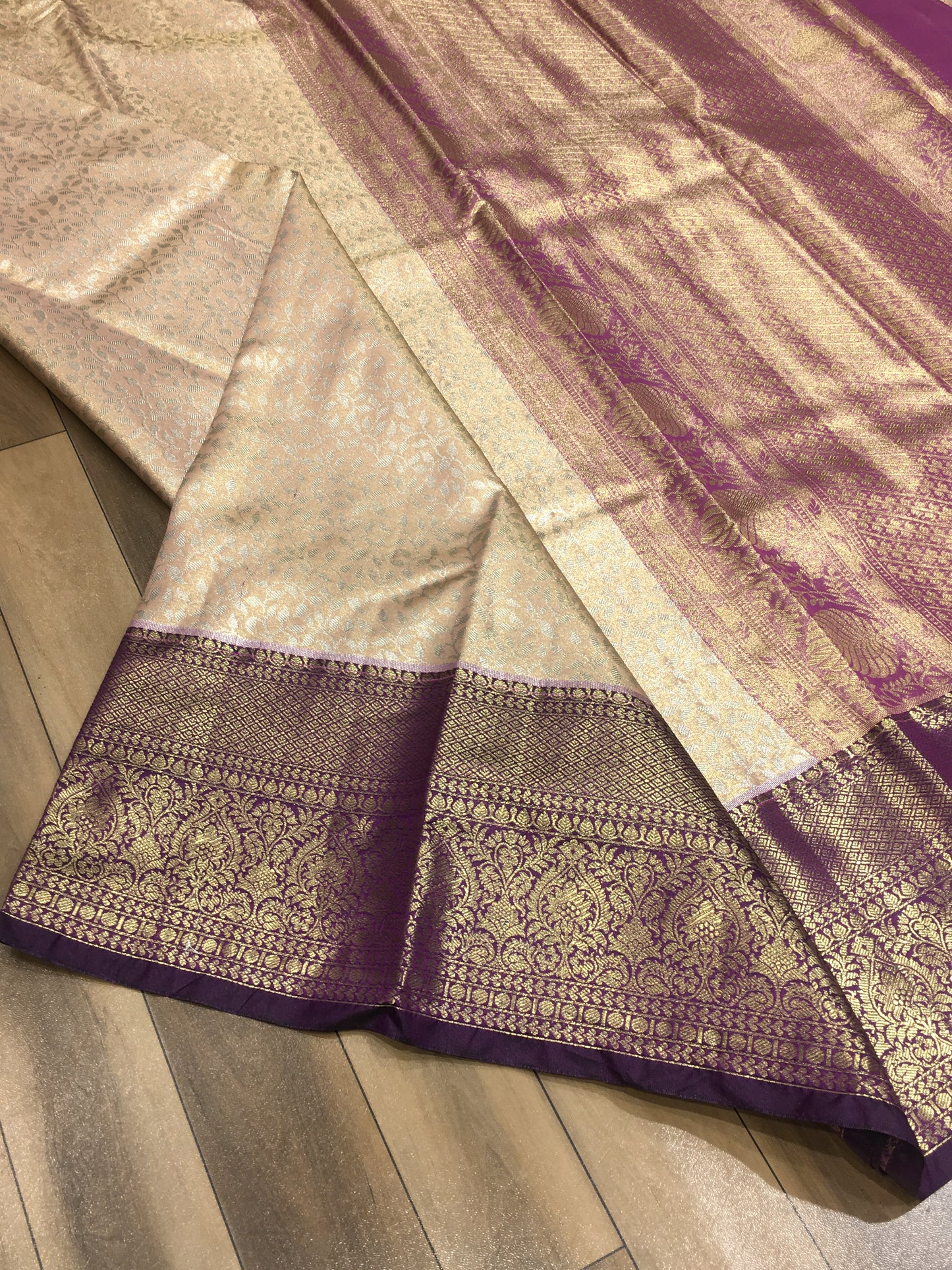 Semi Kanchipuram Tissue Saree