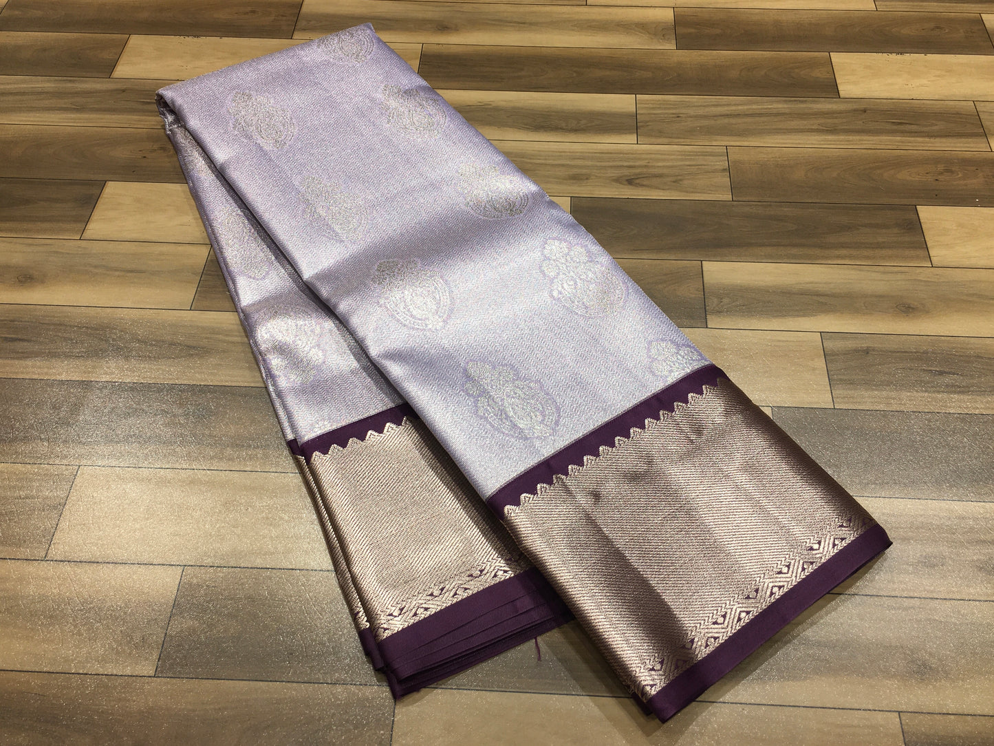 Semi Kanchipuram Tissue Saree