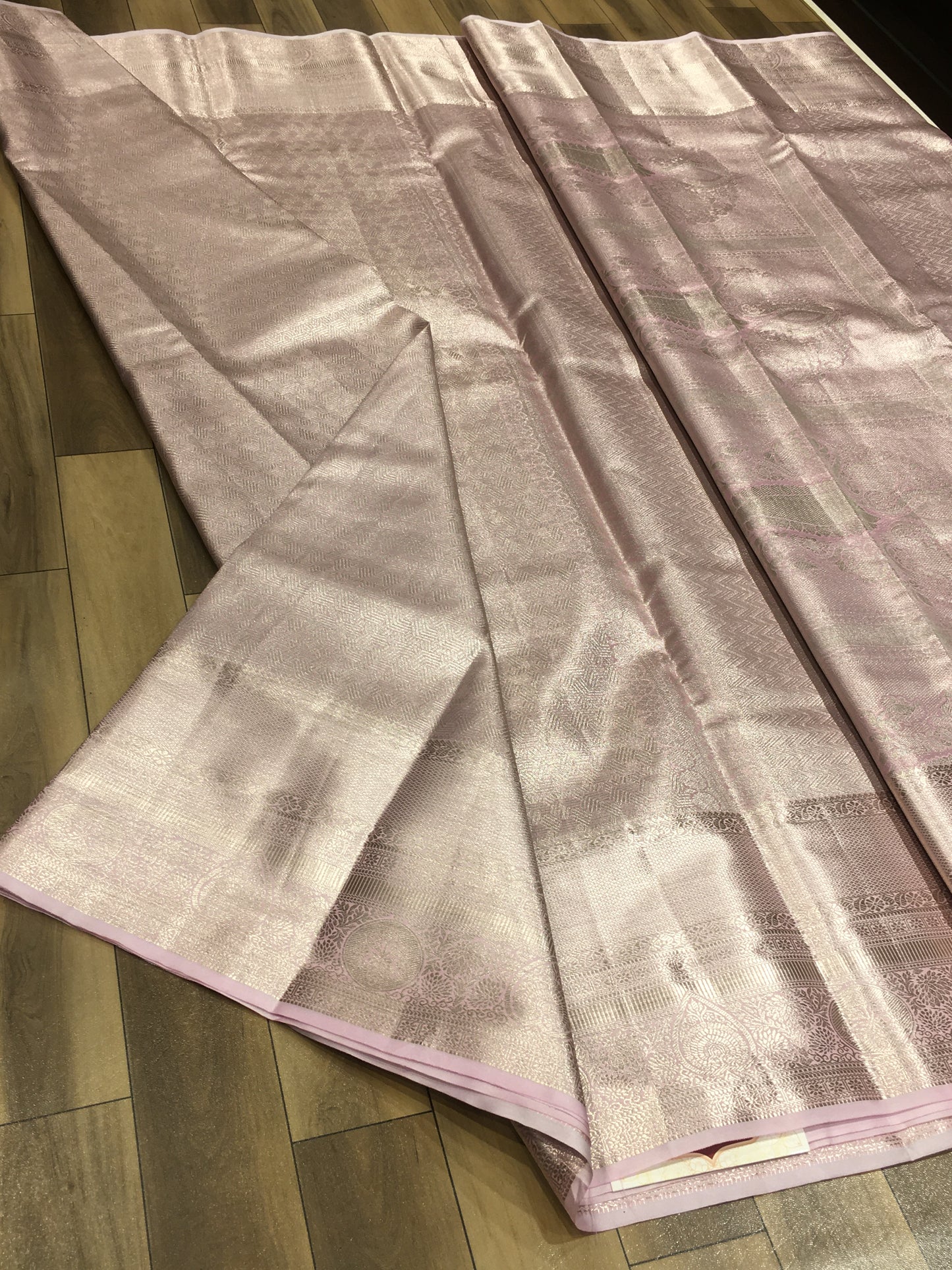 Semi Kanchipuram Tissue Saree