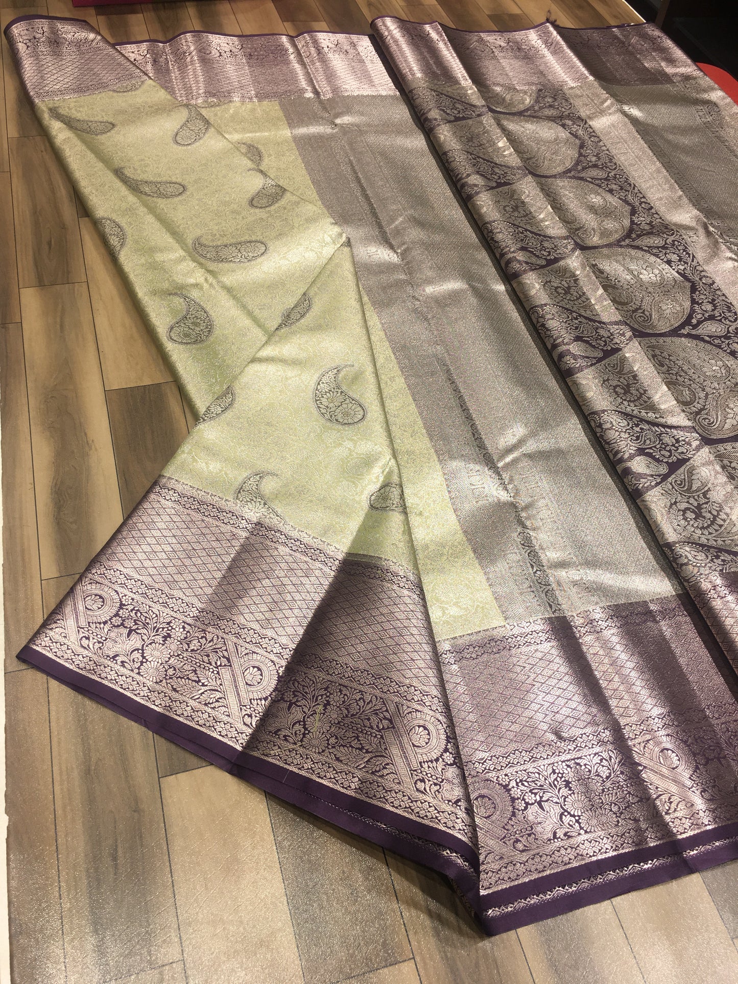 Semi Kanchipuram Tissue Saree