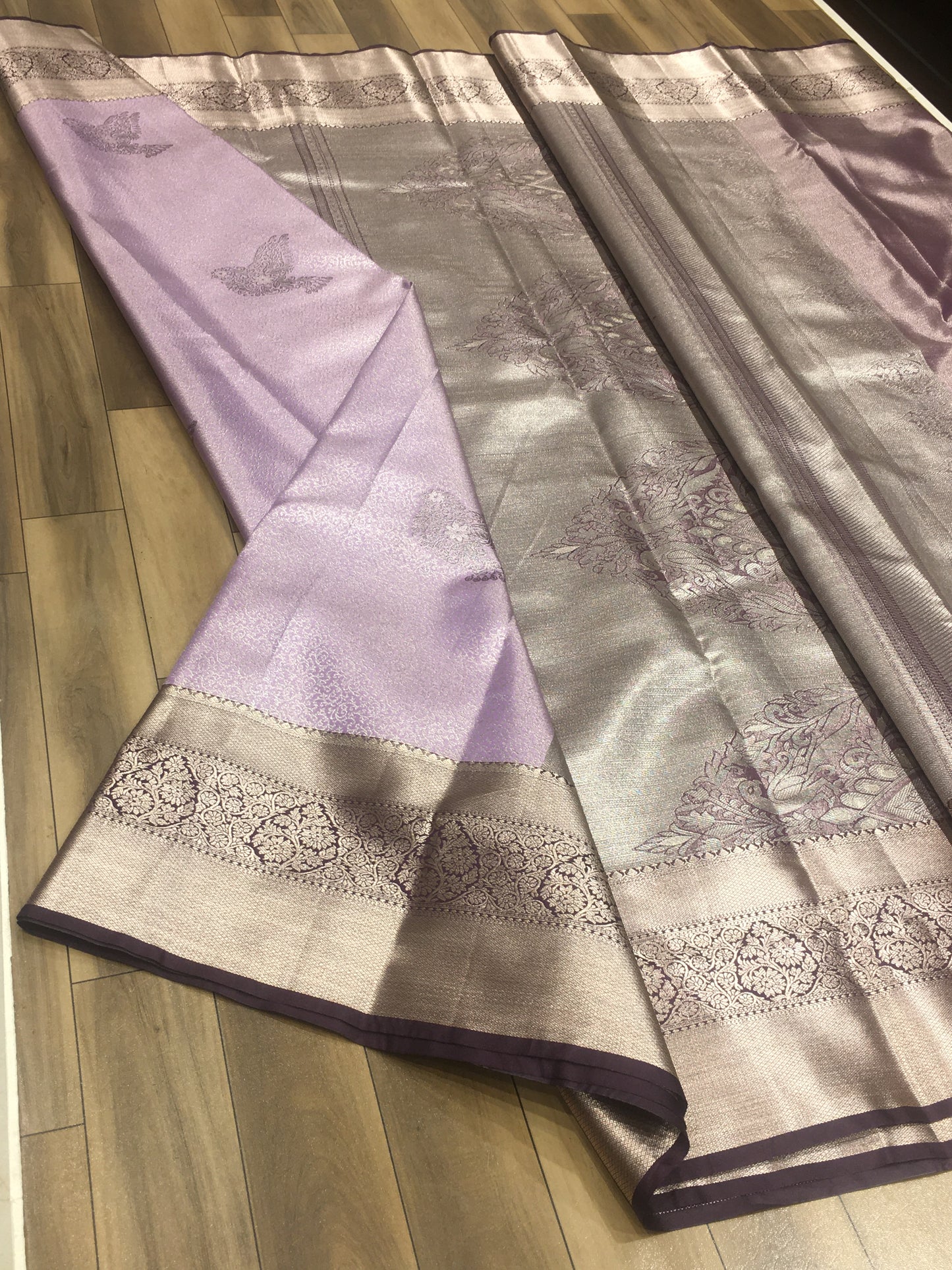 Semi Kanchipuram Tissue Saree