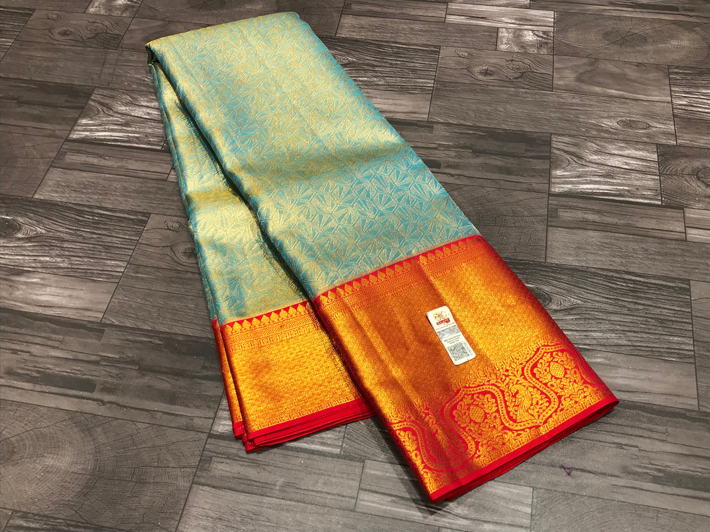 Pure Kanchipuram Tissue Silk Saree