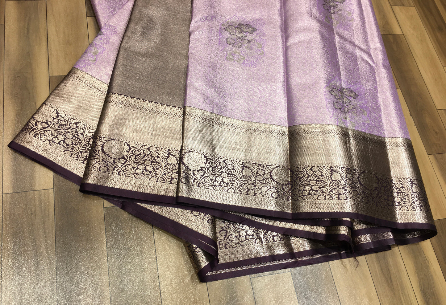 Semi Kanchipuram Tissue Saree