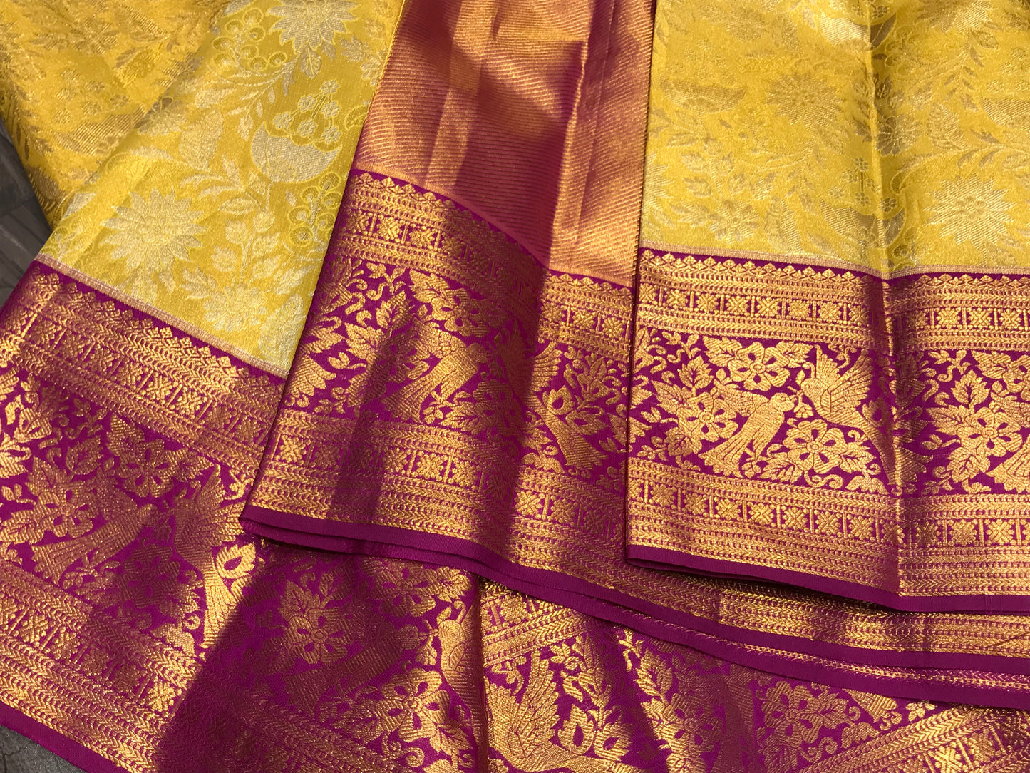 Pure kanchipuram Tissue Saree