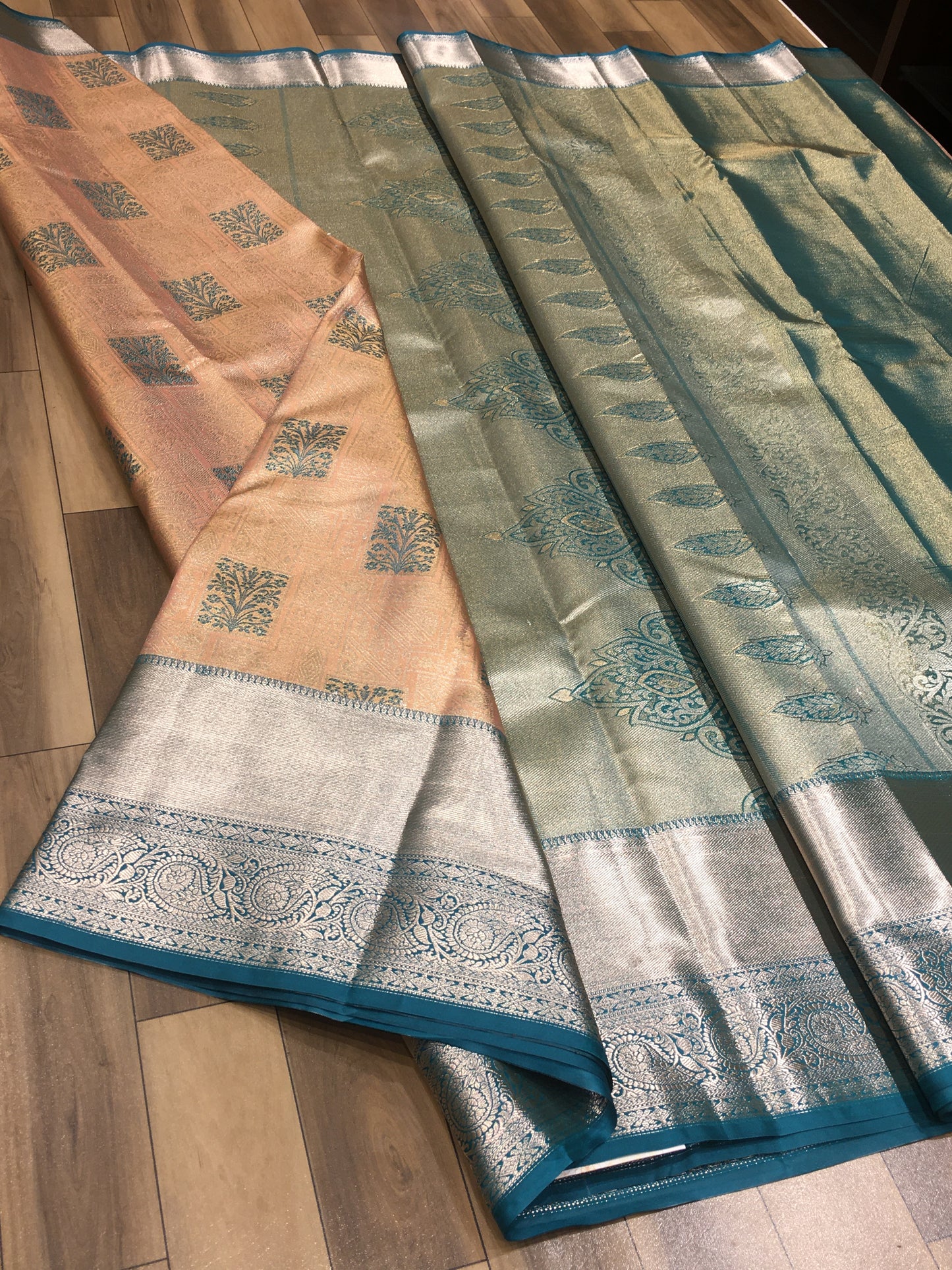 Semi Kanchipuram Tissue Saree