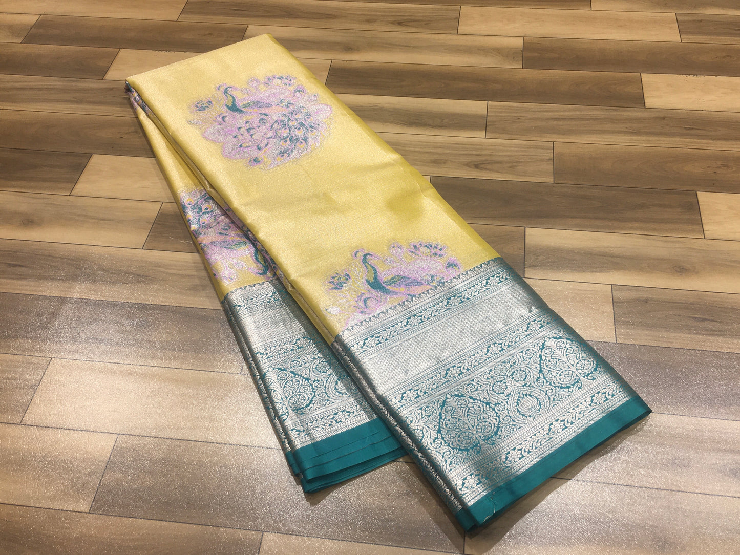 Semi Kanchipuram Tissue Saree