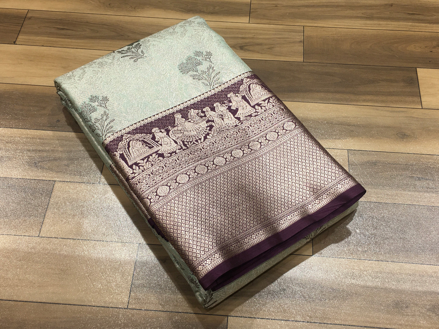 Semi Kanchipuram Tissue Saree