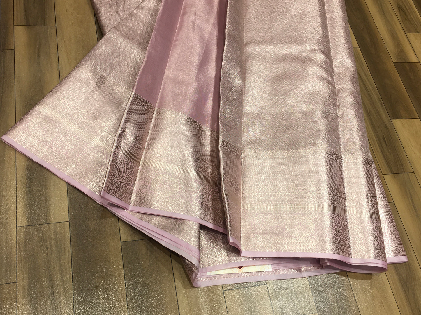 Semi Kanchipuram Tissue Saree