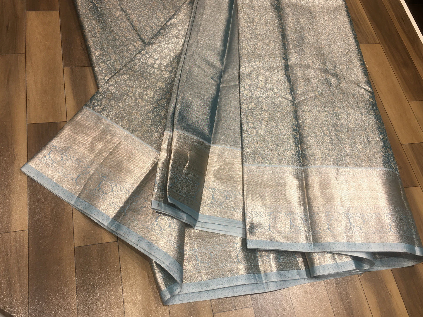 Semi Kanchipuram Tissue Silk Saree